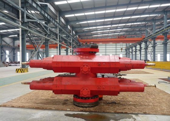 China Ram BOP Oil Wellhead Equipment Single And Double Ram Blowout Preventer For Well Control supplier